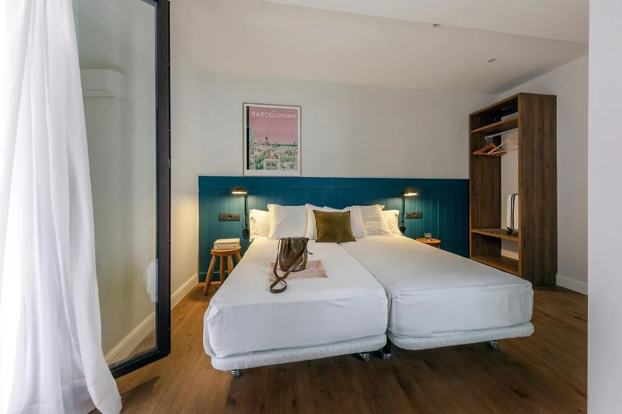 Som Nit Port Vell Hotel Barcelona 0*,